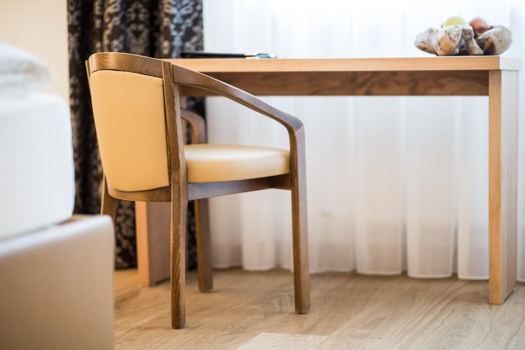 Hotel Haus Am Hang Caldaro Bilik gambar